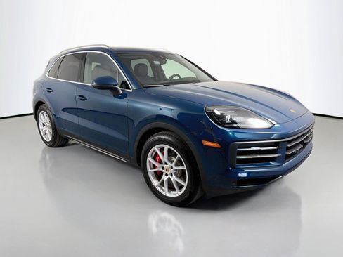 Certified 2026 Porsche Cayenne S AWD/4WD image 9