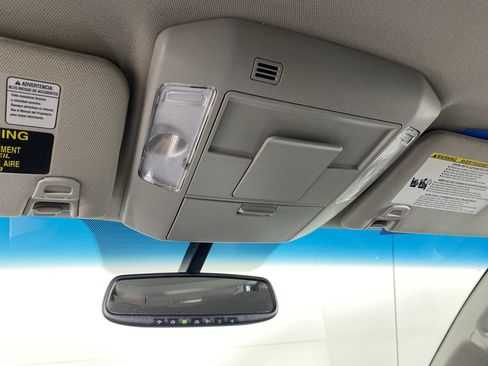 Used 2014 Toyota Tundra SR5 AWD/4WD image 24