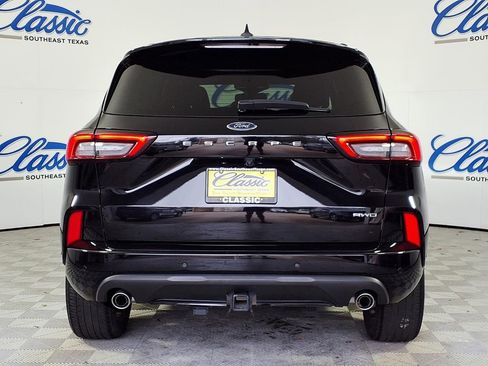 Used 2023 Ford Escape ST-Line Elite w/ Premium Technology Package image 4
