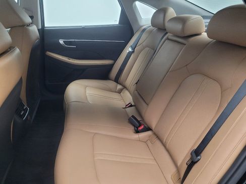 Used 2021 Hyundai Sonata Limited FWD image 18