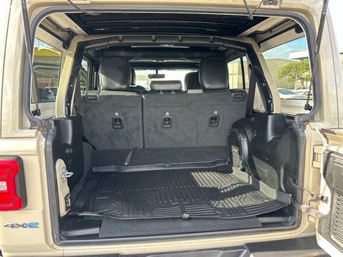 Used 2022 Jeep Wrangler Unlimited Rubicon 4xe w/ Cold Weather Group image 21