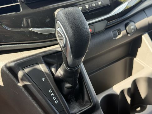 Used 2025 Ford Transit 350 XLT RWD image 29