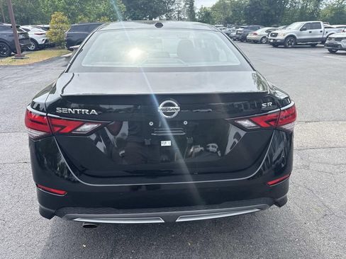 Used 2022 Nissan Sentra SR FWD image 4