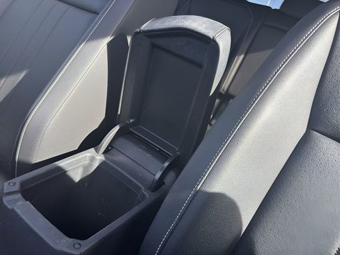 Used 2022 Volkswagen Tiguan SE R-Line image 21