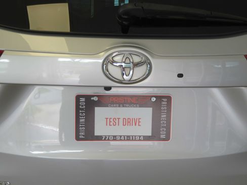 Used 2018 Toyota Highlander XLE AWD/4WD image 72
