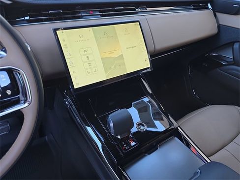 New 2025 Land Rover Range Rover Sport Dynamic SE image 13