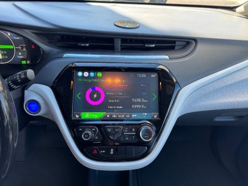 Used 2019 Chevrolet Bolt LT image 24