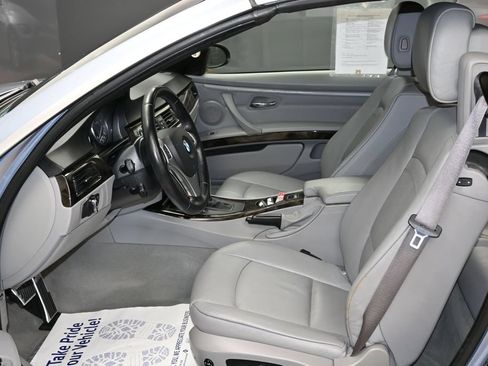 Used 2009 BMW 335i Convertible RWD image 21