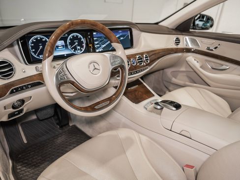 Used 2015 Mercedes-Benz S 550 4MATIC Sedan image 17