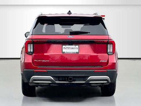 Used 2025 Ford Explorer Platinum image 6
