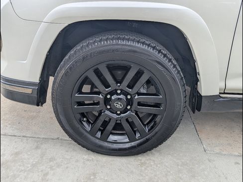 Used 2021 Toyota 4Runner Nightshade image 15