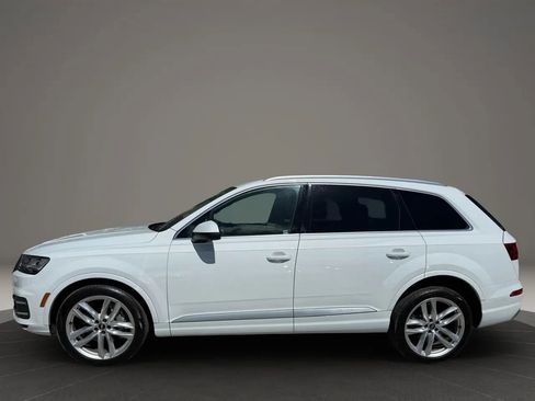 Used 2018 Audi Q7 3.0T Prestige image 2