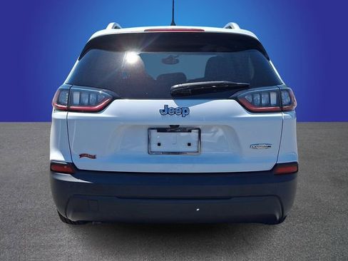 Used 2021 Jeep Cherokee Latitude Plus w/ Sun & Sound Group FWD image 5