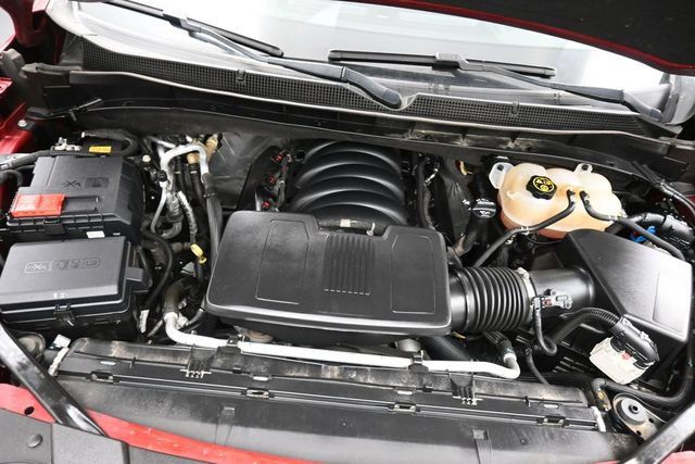 Used 2022 Chevrolet Suburban High Country AWD/4WD image 37