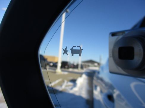 Used 2025 Buick Envision Preferred image 10