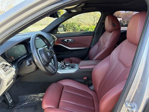 Used 2022 BMW M340i w/ Driving Assistance Package image 22