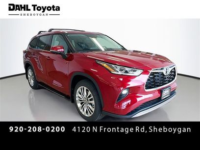 New 2025 Toyota Highlander AWD