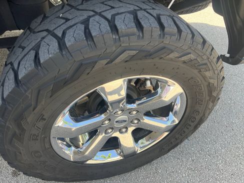 Used 2021 Ford F150 XLT w/ Equipment Group 302A High RWD image 13