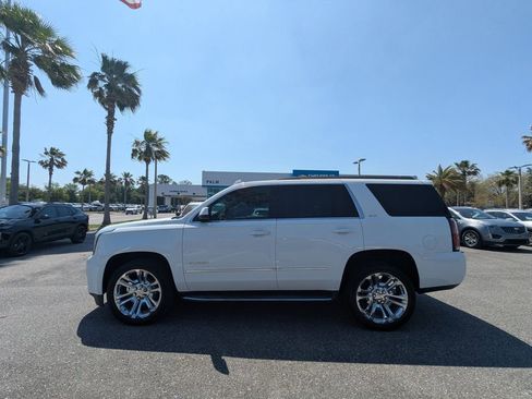 Used 2019 GMC Yukon SLT w/ Premium Edition RWD image 6