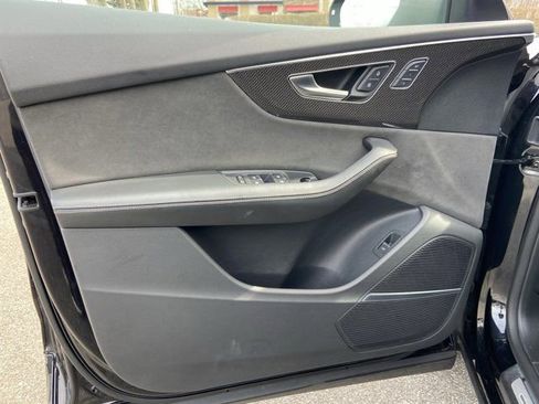 Used 2021 Audi SQ8 Prestige w/ Prestige Package image 26