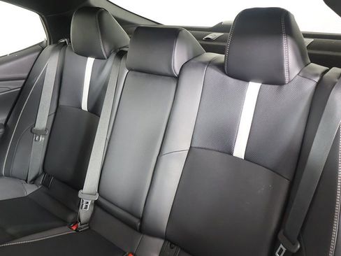 Used 2025 Toyota Camry SE FWD image 30
