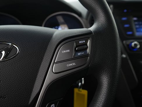 Used 2018 Hyundai Santa Fe Sport FWD image 26