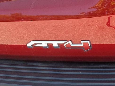 Used 2024 GMC Yukon AT4 w/ Technology Package AWD/4WD image 41