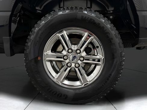 Used 2025 Ford F150 XLT w/ Equipment Group 301A Standard AWD/4WD image 23