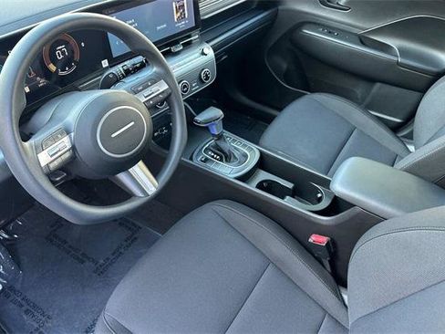 Certified 2026 Hyundai Kona SE image 10