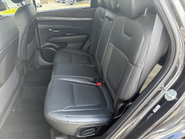 Used 2022 Hyundai Tucson Limited FWD image 23