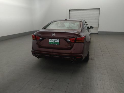 Used 2023 Nissan Altima 2.5 SV w/ SV Premium Package AWD/4WD image 7