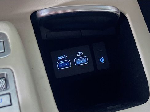 Used 2023 Genesis GV70 3.5T Sport w/ Sport Prestige Package image 32