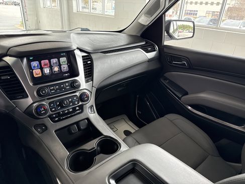 Used 2015 Chevrolet Tahoe LT image 41