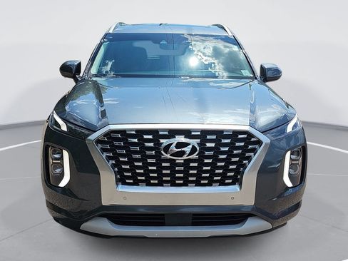 Used 2022 Hyundai Palisade Limited FWD image 2