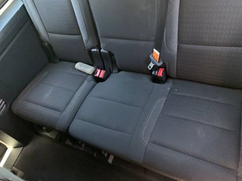 Used 2023 Chevrolet Suburban LS AWD/4WD image 22