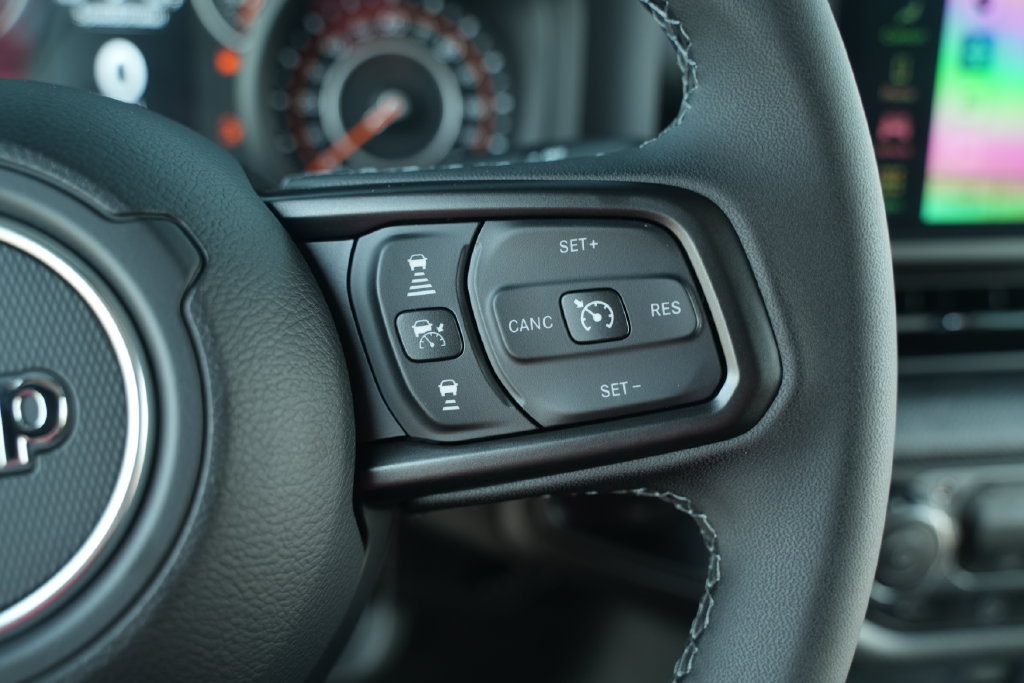 New 2026 Jeep Gladiator Sport AWD/4WD image 29