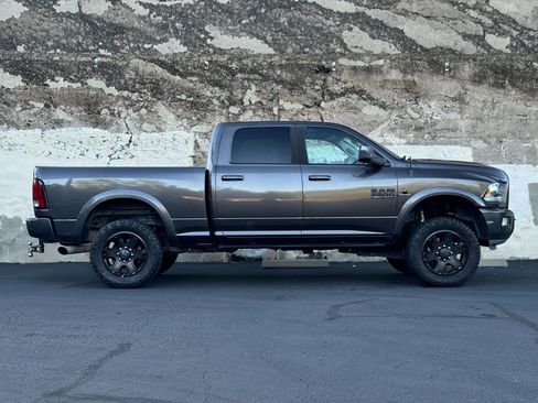 Used 2016 RAM 2500 Laramie w/ Sport Appearance Group AWD/4WD image 3