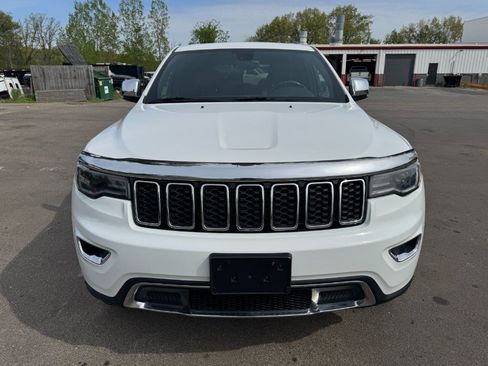 Used 2018 Jeep Grand Cherokee Limited w/ Luxury Group II AWD/4WD image 8