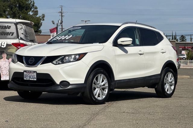 Used 2018 Nissan Rogue Sport SV FWD image 8