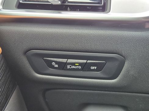 New 2026 BMW X5 xDrive50e w/ M Sport Package image 25