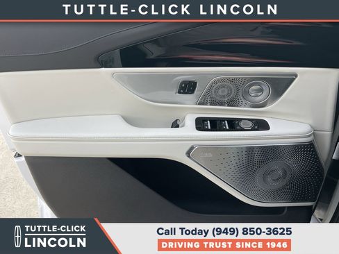 New 2026 Lincoln Nautilus Black Label w/ Jet Appearance Package image 20