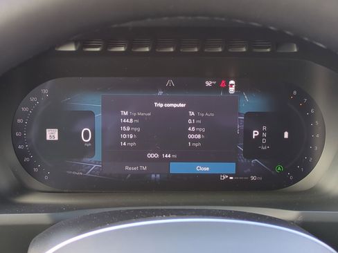 New 2026 Volvo XC90 B6 Plus w/ Protection Package Premier image 26