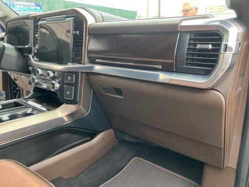 Used 2025 Ford F150 King Ranch AWD/4WD image 43