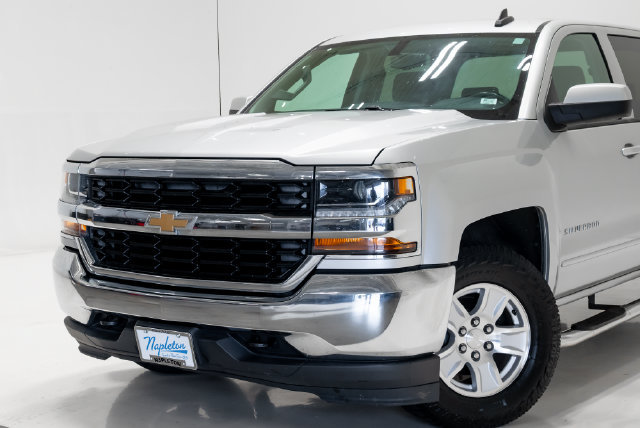 Used 2016 Chevrolet Silverado 1500 LT w/ Trailering Package AWD/4WD image 4