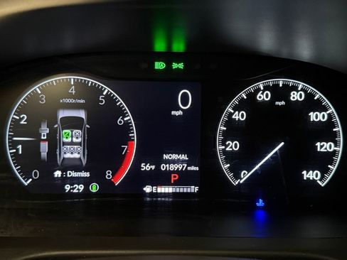 Used 2024 Honda HR-V LX image 10