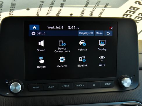 Used 2023 Hyundai Kona SE w/ Cargo Package FWD image 22