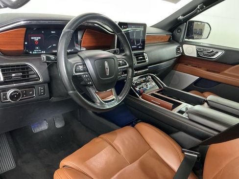 Used 2020 Lincoln Navigator Reserve w/ Equipment Group 208A Reserve image 23
