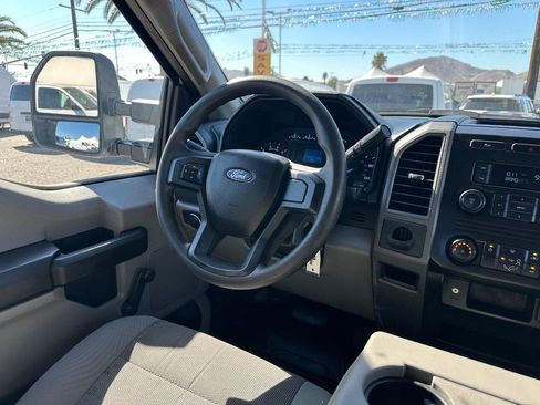 Used 2017 Ford F250 XL image 24