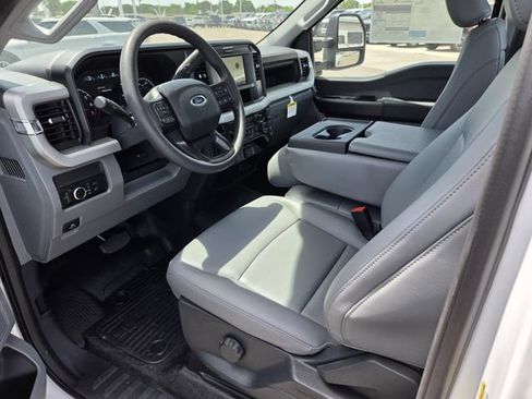 New 2026 Ford F250 XL RWD image 3