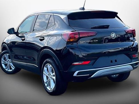 Used 2023 Buick Encore GX Preferred w/ Cold Weather Comfort Package AWD/4WD image 11